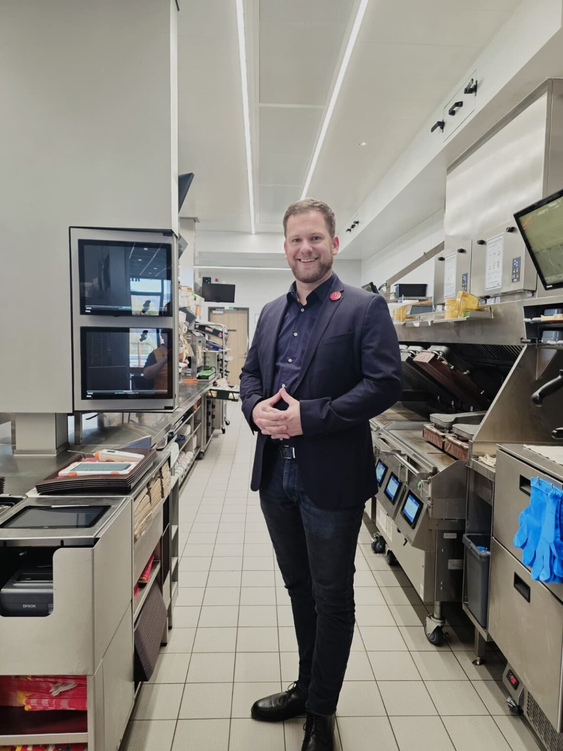 WhatsApp Image 2025-12-09 at 12.12.48 (1)